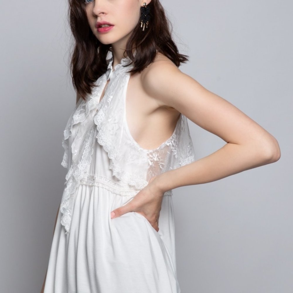 POL Front Button Closure Ruffle Detail Halter - Picture 3 of 12
